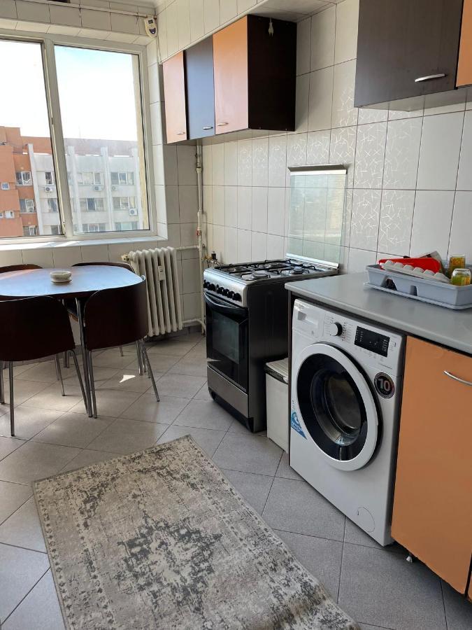 Apartament 2 Camere, Decomandat, Piata Unirii Boekarest Buitenkant foto